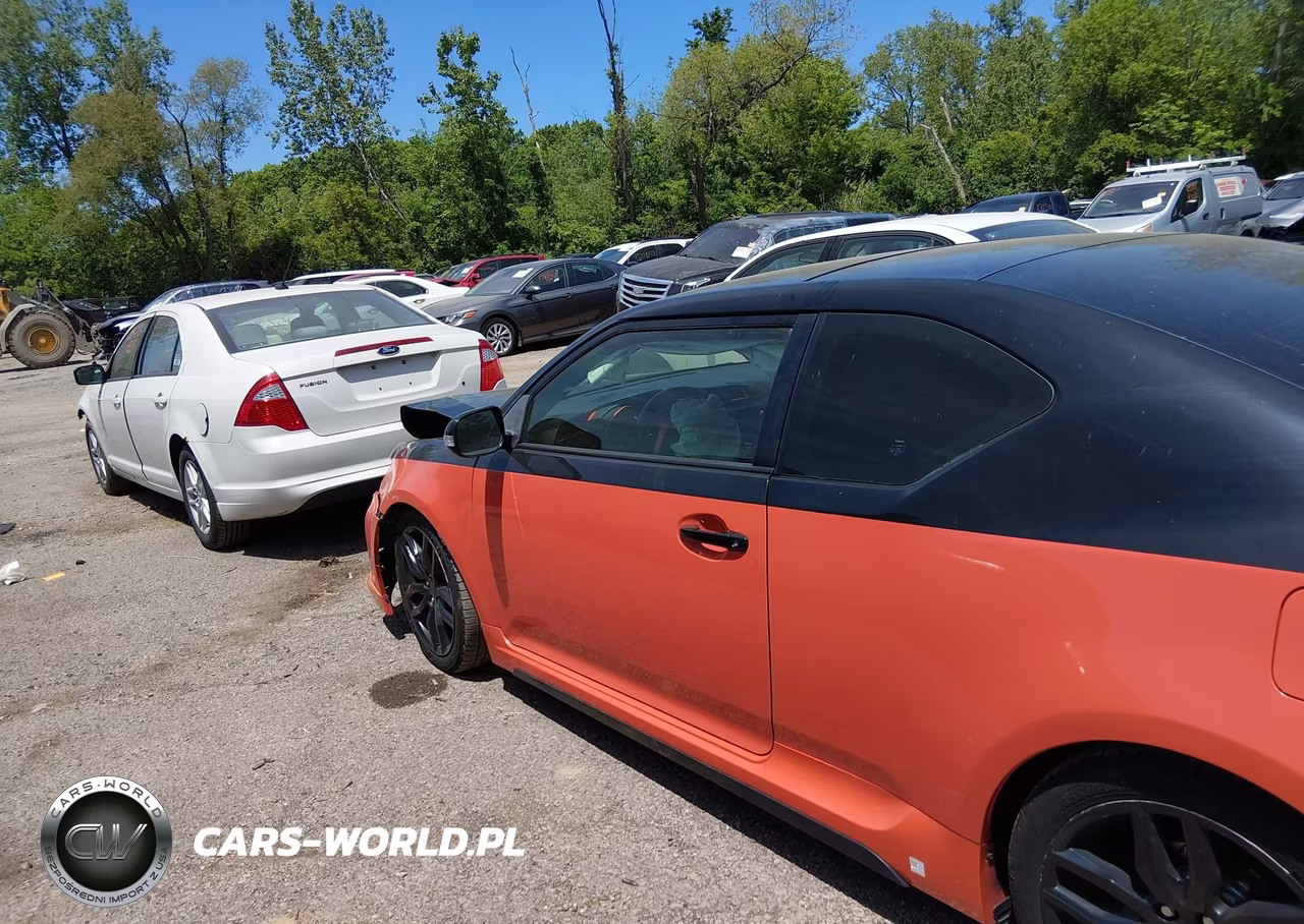 2015 Scion Tc Release Series 9.0 VIN:JTKJF5C77FJ005930 - 14