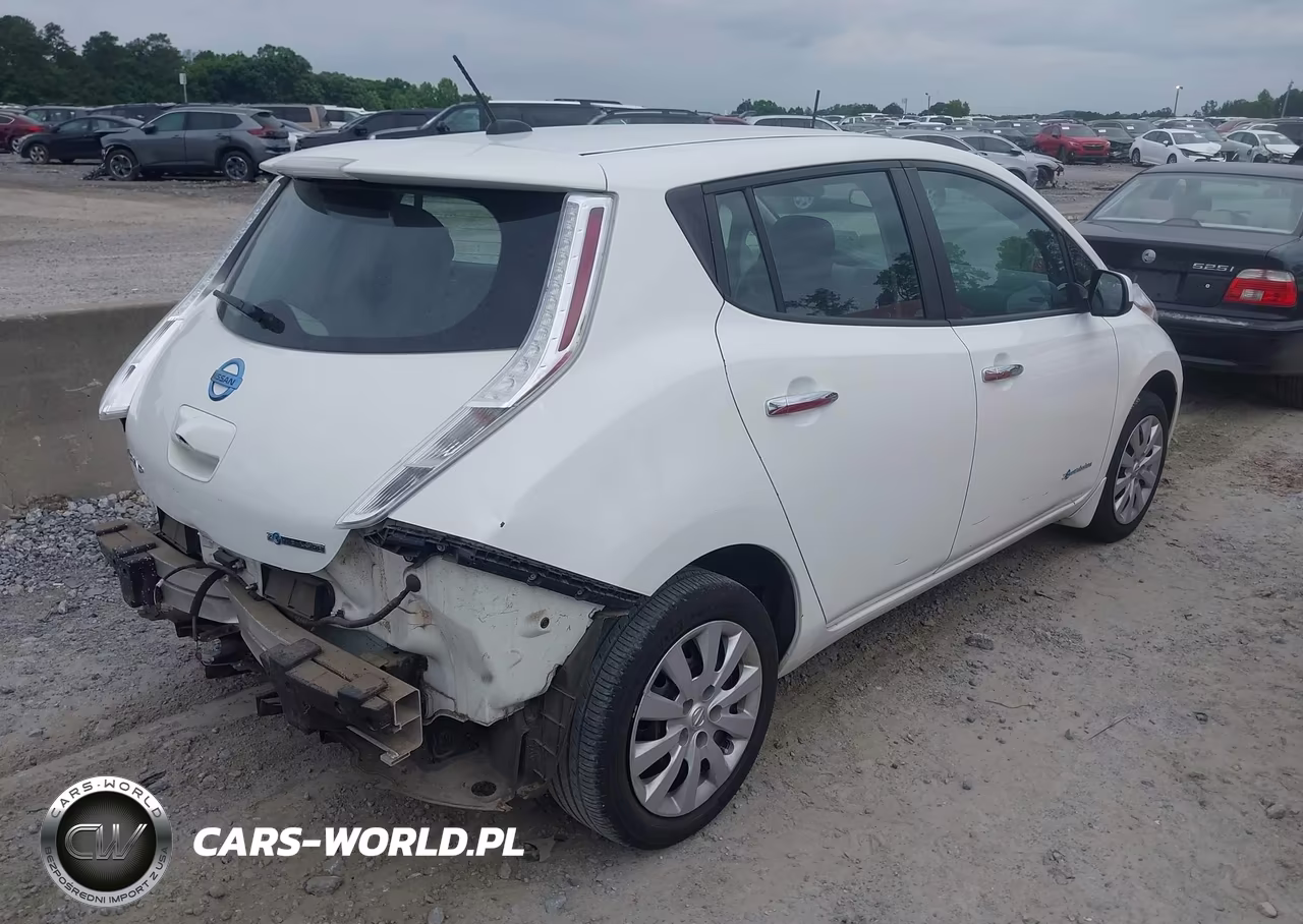 2015 Nissan Leaf S VIN:1N4AZ0CP3FC301765 - 4