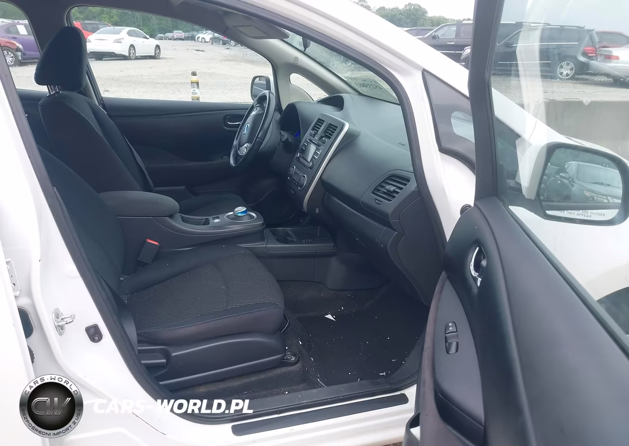 2015 Nissan Leaf S VIN:1N4AZ0CP3FC301765 - 5