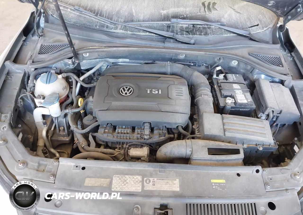 2015 Volkswagen Passat 1.8T Wolfsburg Edition VIN:1VWAS7A31FC055691 - 10