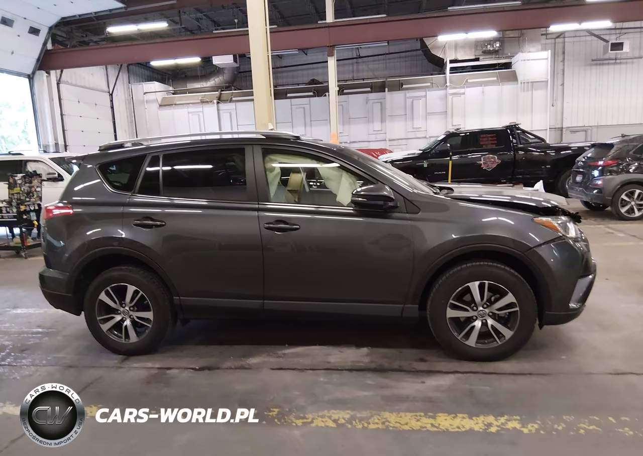2018 Toyota Rav4 Xle VIN:JTMRFREV9JD255092 - 13