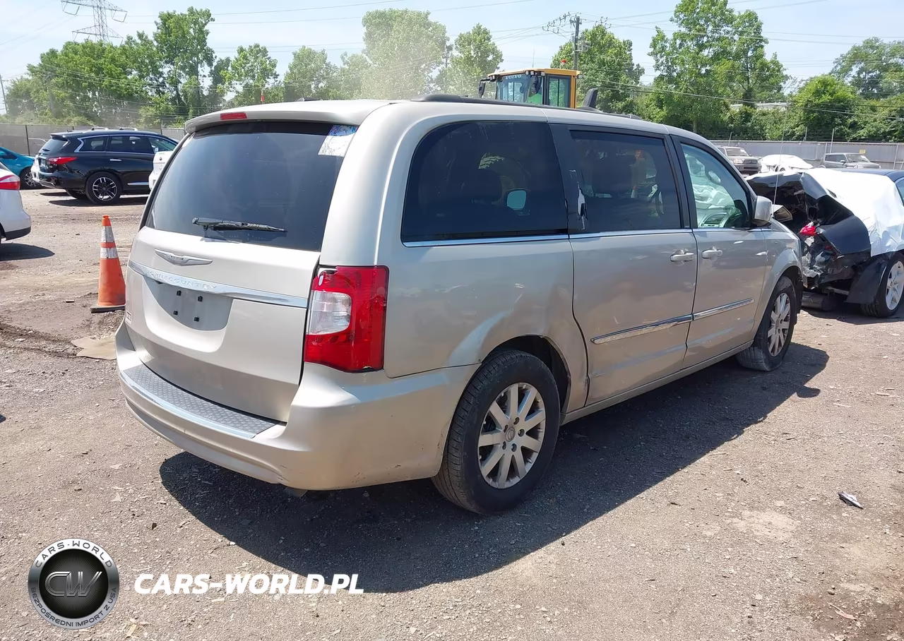 2014 Chrysler Town & Country Touring VIN:2C4RC1BG2ER276756 - 4