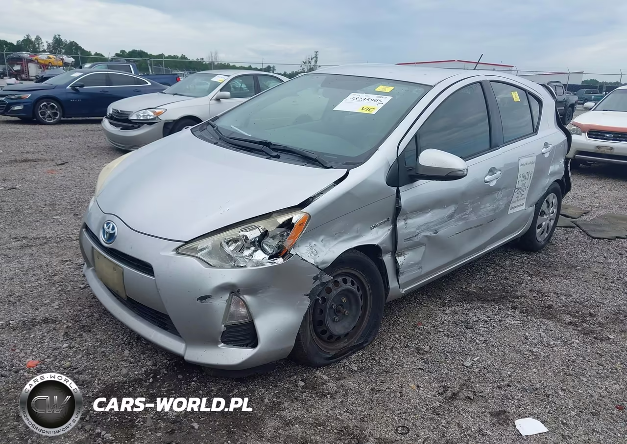 2014 Toyota Prius C Two VIN:JTDKDTB34E1079728 - 2