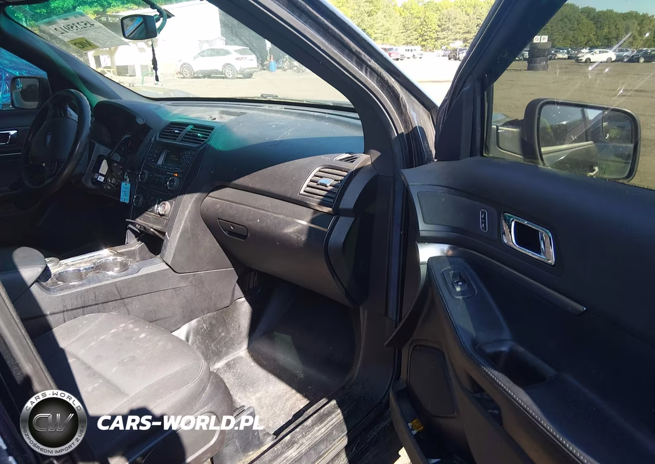 2017 Ford Utility Police Interceptor VIN:1FM5K8AR1HGE13474 - 5
