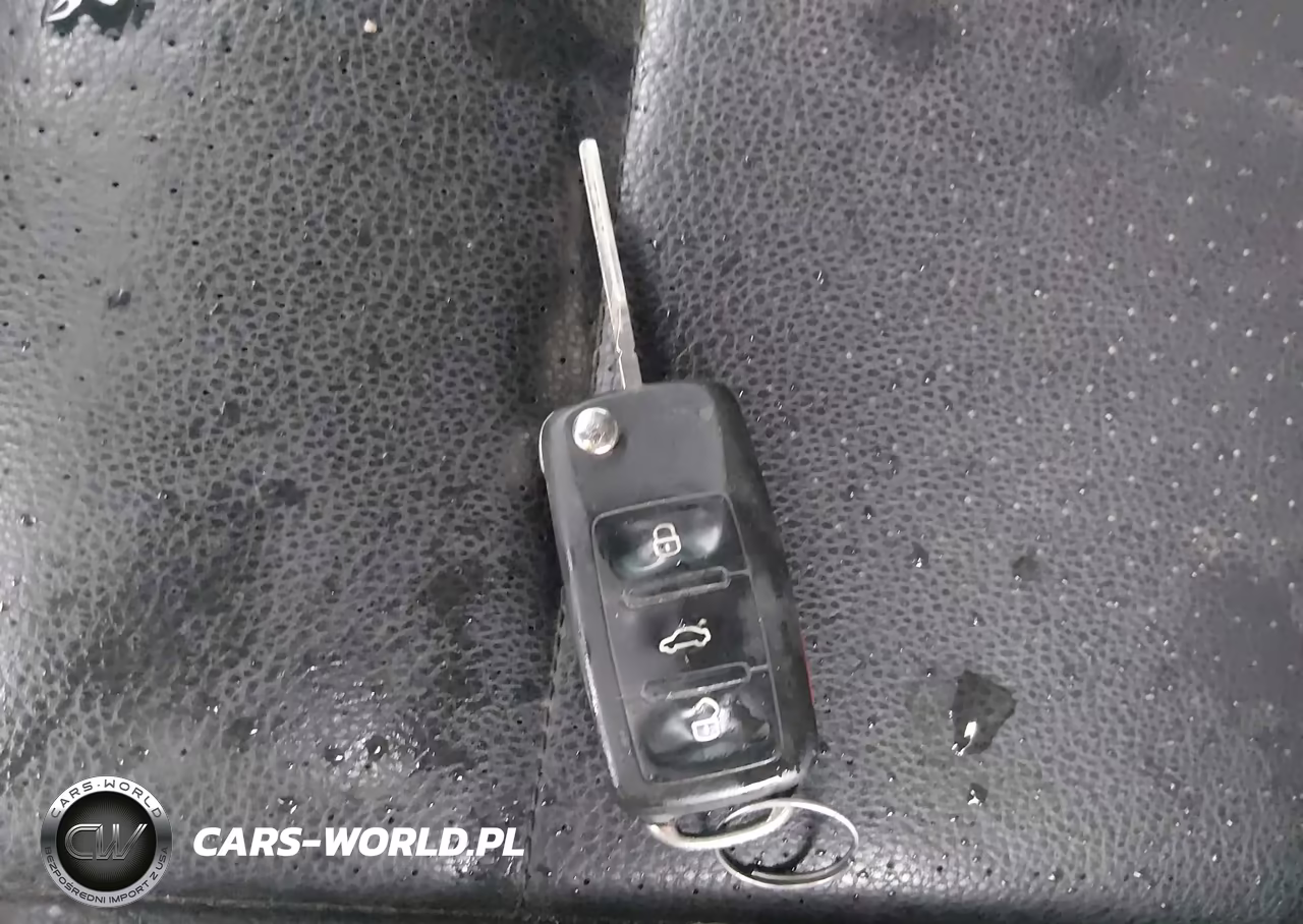 2011 Volkswagen Tiguan Se VIN:WVGAV7AXXBW524469 - 11