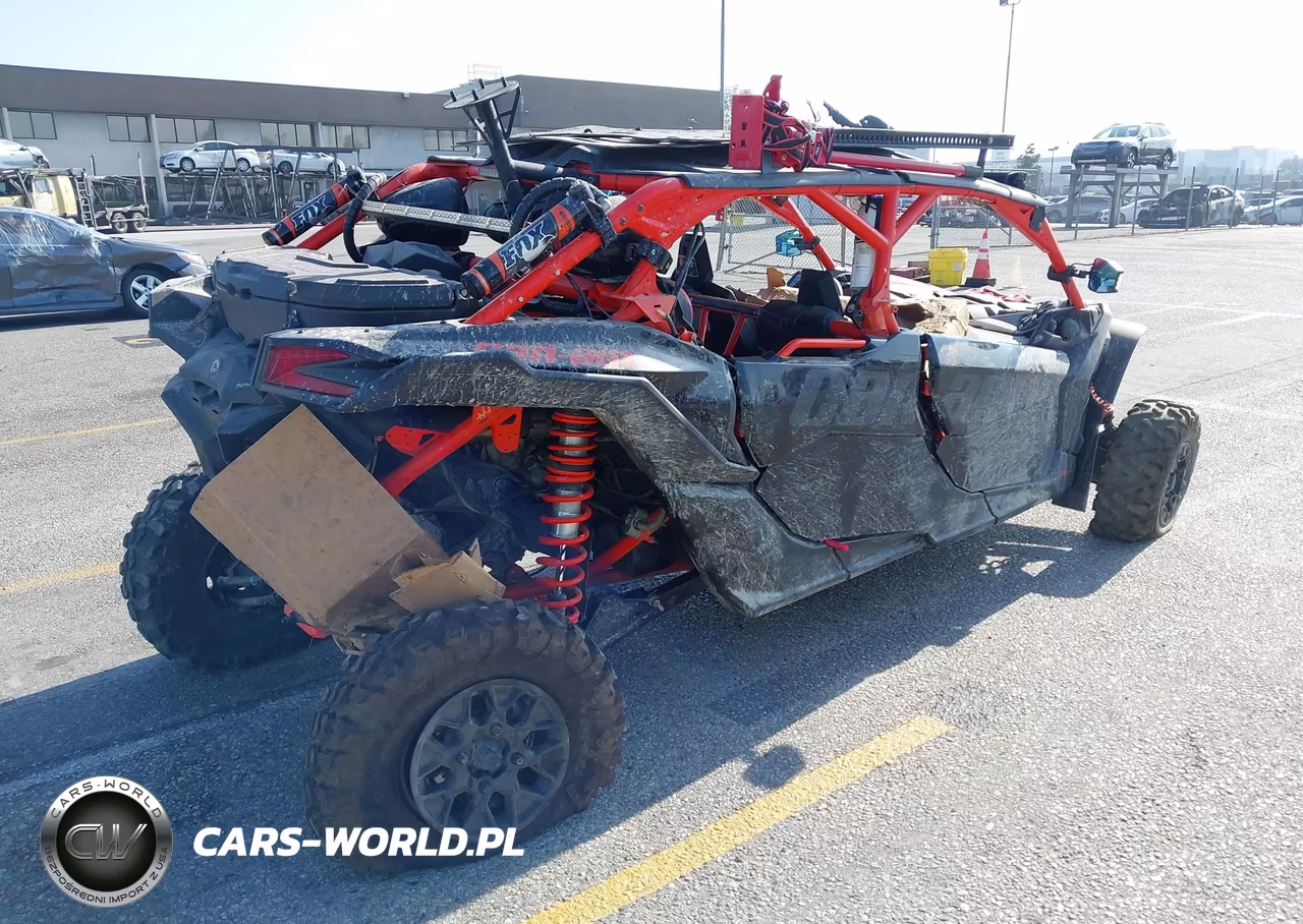 2018 Can-Am Maverick X3 Max X Rs Turbo R VIN:3JBVNAW27JK000967 - 4