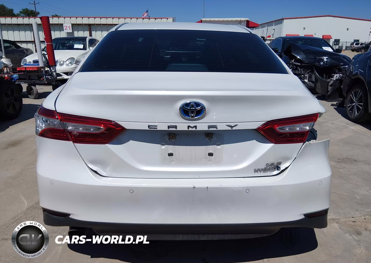 2018 Toyota Camry Hybrid Xle VIN:4T1B21HK9JU006111 - 15