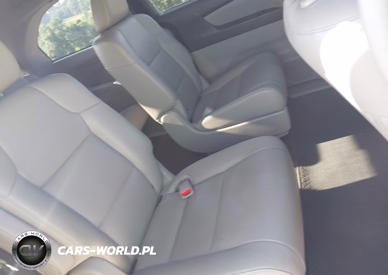 2016 Honda Odyssey Ex-L VIN:5FNRL5H60GB009488 - 8