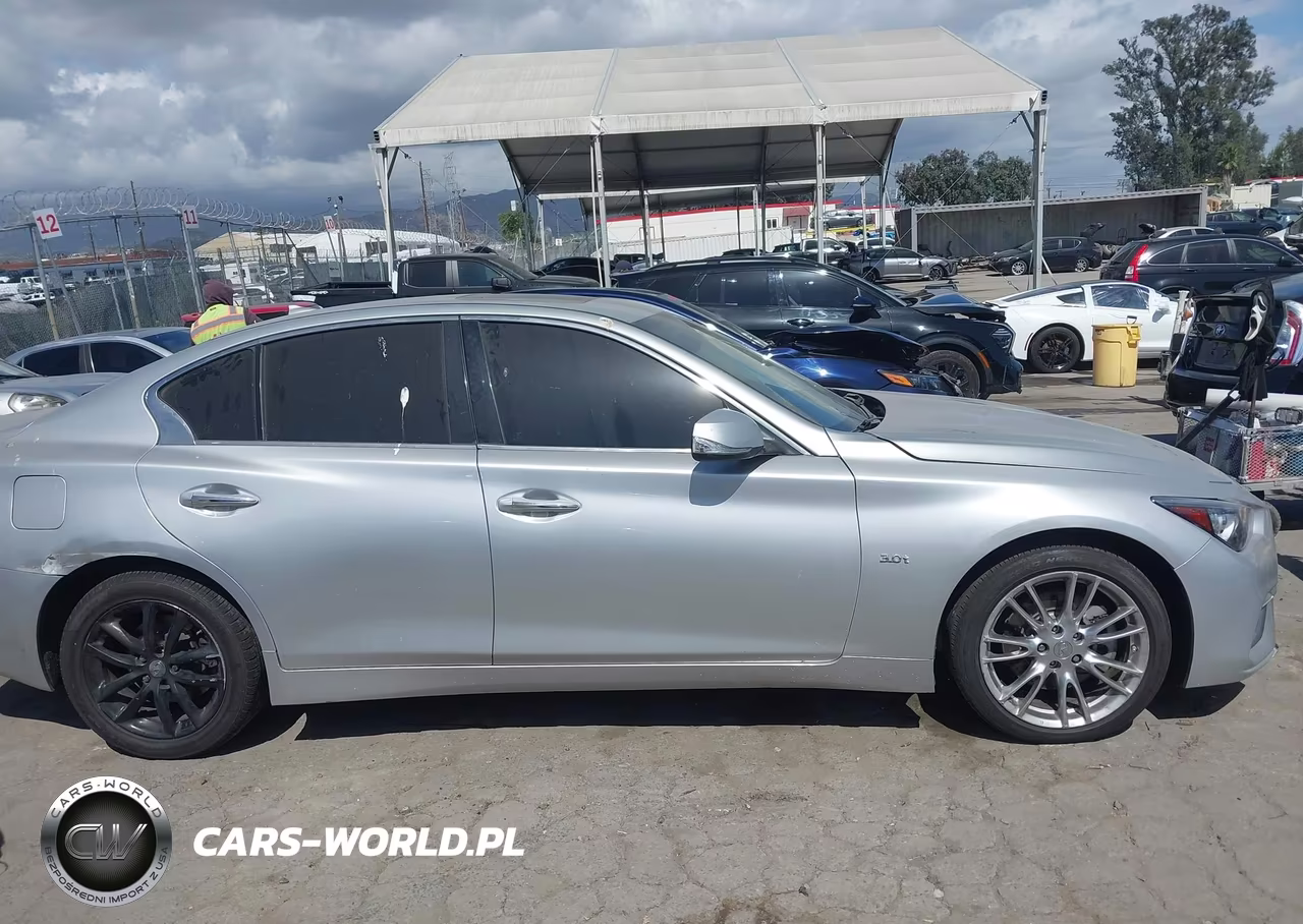 2019 Infiniti Q50 3.0T Luxe VIN:JN1EV7AR4KM558252 - 13