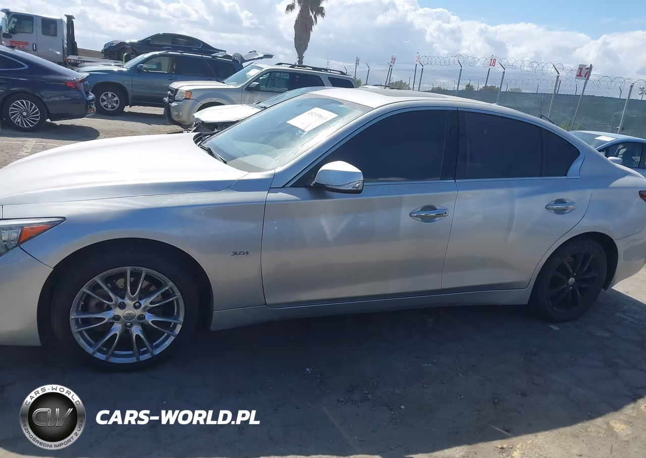 2019 Infiniti Q50 3.0T Luxe VIN:JN1EV7AR4KM558252 - 14