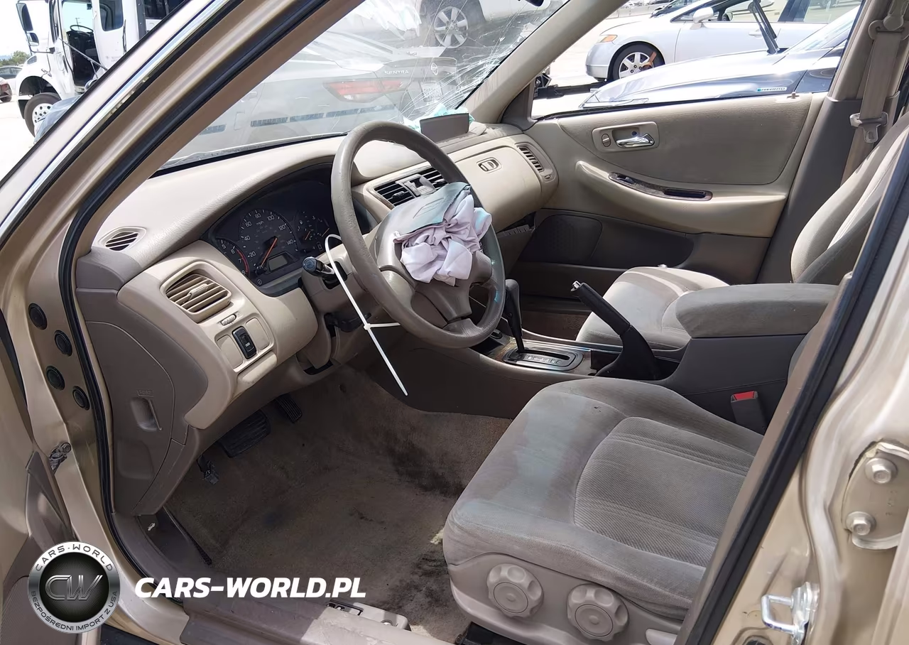 2000 Honda Accord 2.3 Se VIN:1HGCG6690YA094762 - 5