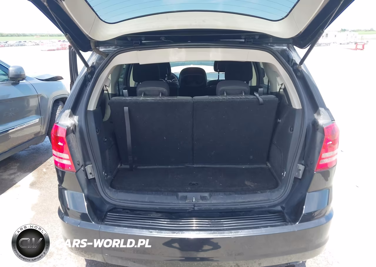 2018 Dodge Journey Se VIN:3C4PDCAB7JT473998 - 17