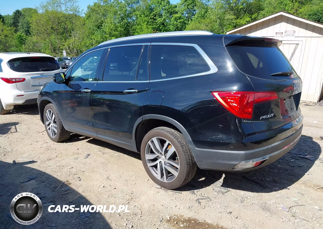 2017 Honda Pilot Elite VIN:5FNYF6H03HB097085 - 3