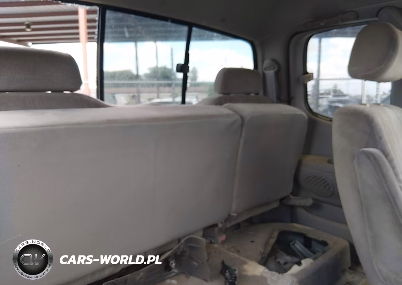 2000 Toyota Tundra Sr5 V8 VIN:5TBRT3414YS120808 - 8