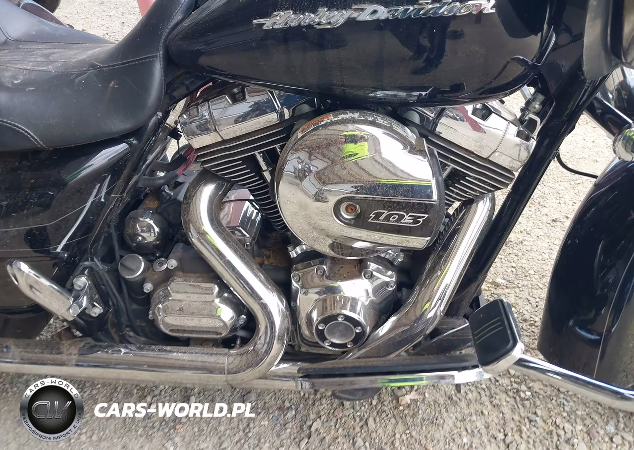 2016 Harley-Davidson Fltrx Road Glide VIN:1HD1KHM30GB635282 - 8