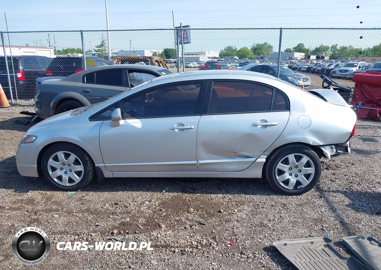 2011 Honda Civic Lx VIN:2HGFA1F50BH306678 - 15