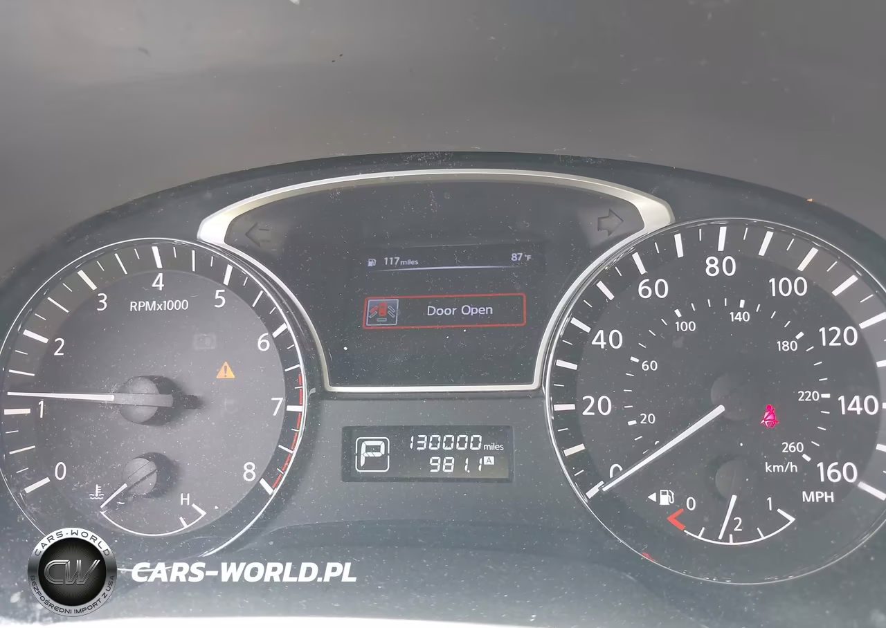 2014 Nissan Pathfinder S VIN:5N1AR2MN9EC704436 - 7