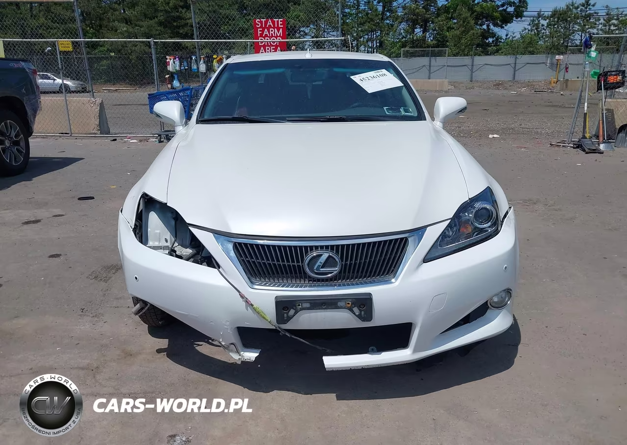 2015 Lexus Is 250C VIN:JTHFF2C21F2532662 - 13