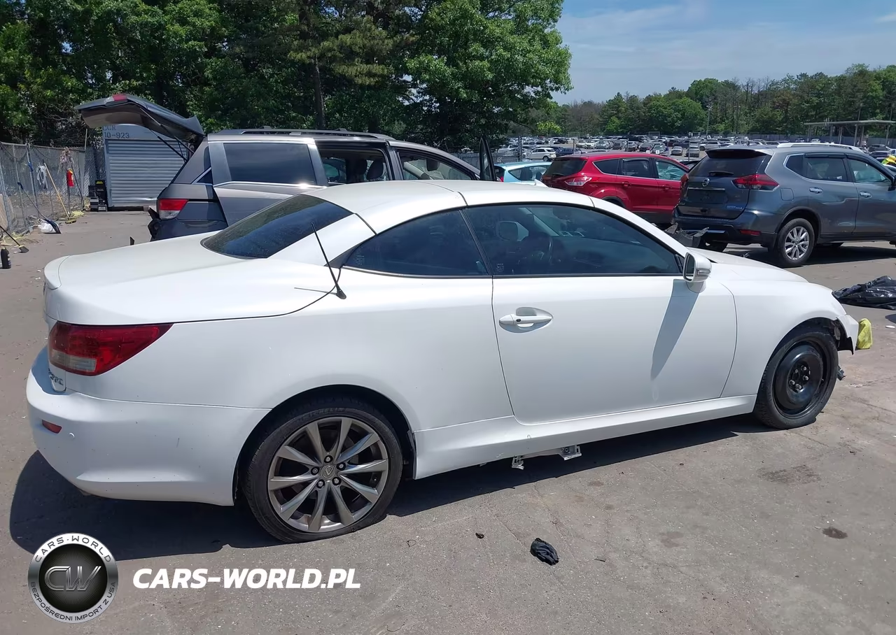 2015 Lexus Is 250C VIN:JTHFF2C21F2532662 - 14