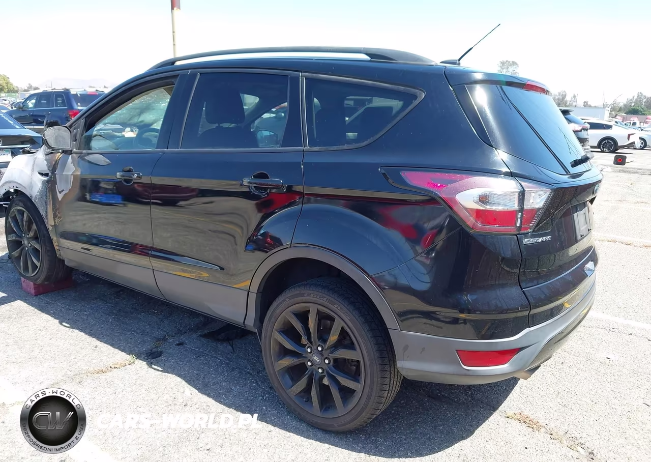 2017 Ford Escape Se VIN:1FMCU0GD2HUC50978 - 3