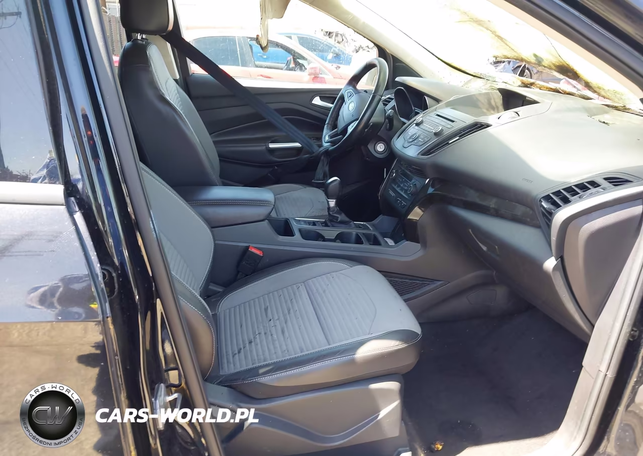 2017 Ford Escape Se VIN:1FMCU0GD2HUC50978 - 5