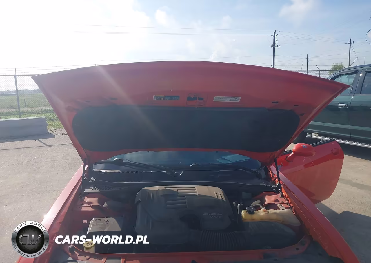 2018 Dodge Challenger Sxt Plus VIN:2C3CDZAG3JH334025 - 10