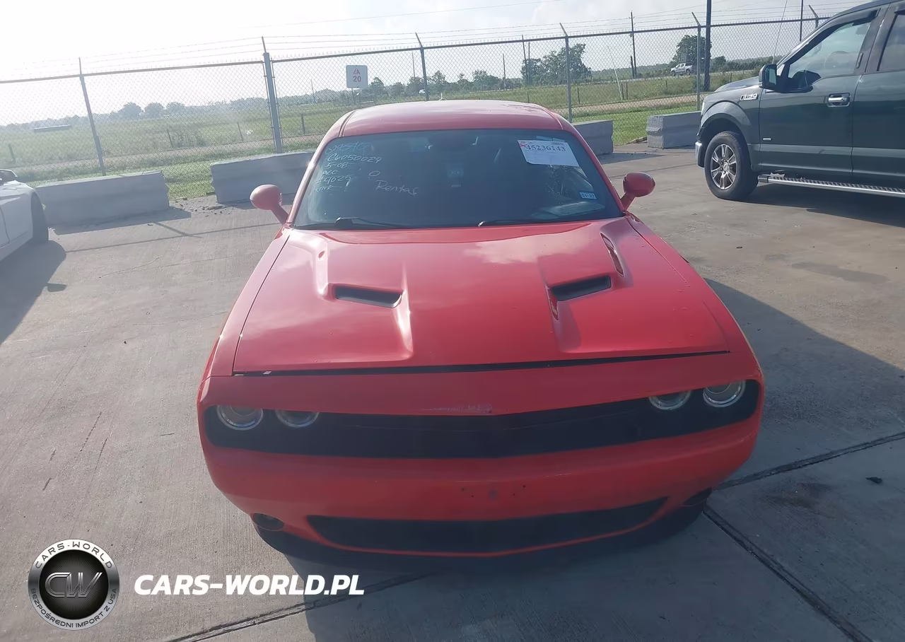 2018 Dodge Challenger Sxt Plus VIN:2C3CDZAG3JH334025 - 12