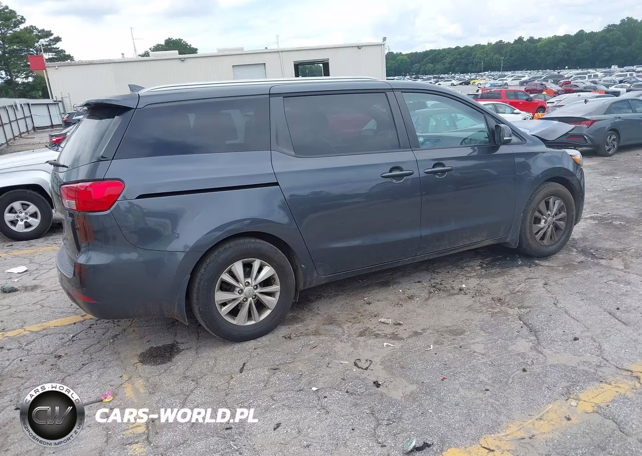 2016 Kia Sedona Lx VIN:KNDMB5C10G6127402 - 4