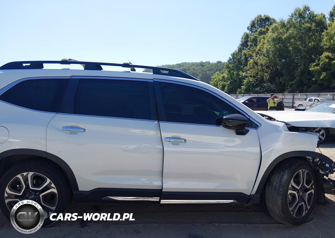2024 Subaru Ascent Touring 7-Passenger VIN:4S4WMAWD7R3426824 - 14