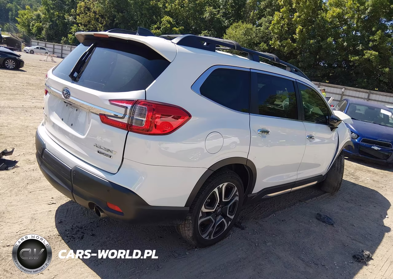 2024 Subaru Ascent Touring 7-Passenger VIN:4S4WMAWD7R3426824 - 4