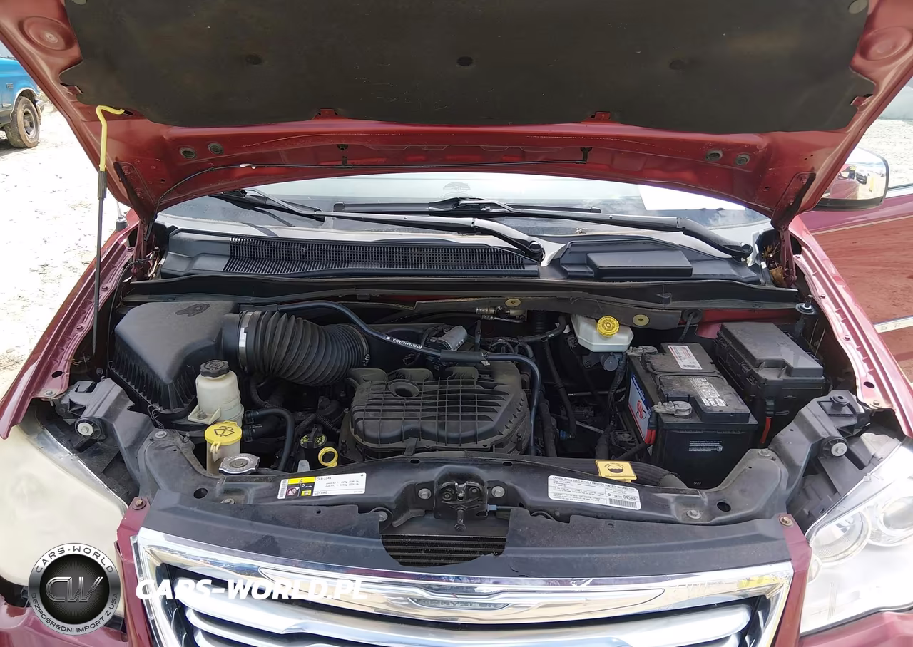 2013 Chrysler Town & Country Limited VIN:2C4RC1GGXDR569277 - 10