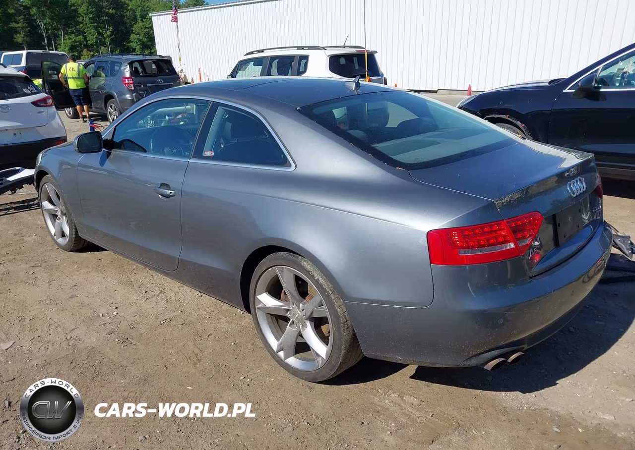 2012 Audi A5 2.0T Premium VIN:WAURFAFR9CA004786 - 3