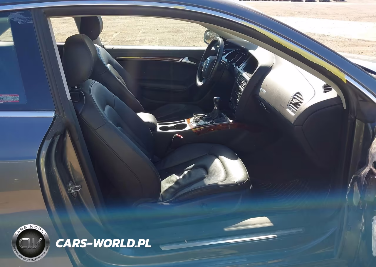 2012 Audi A5 2.0T Premium VIN:WAURFAFR9CA004786 - 5