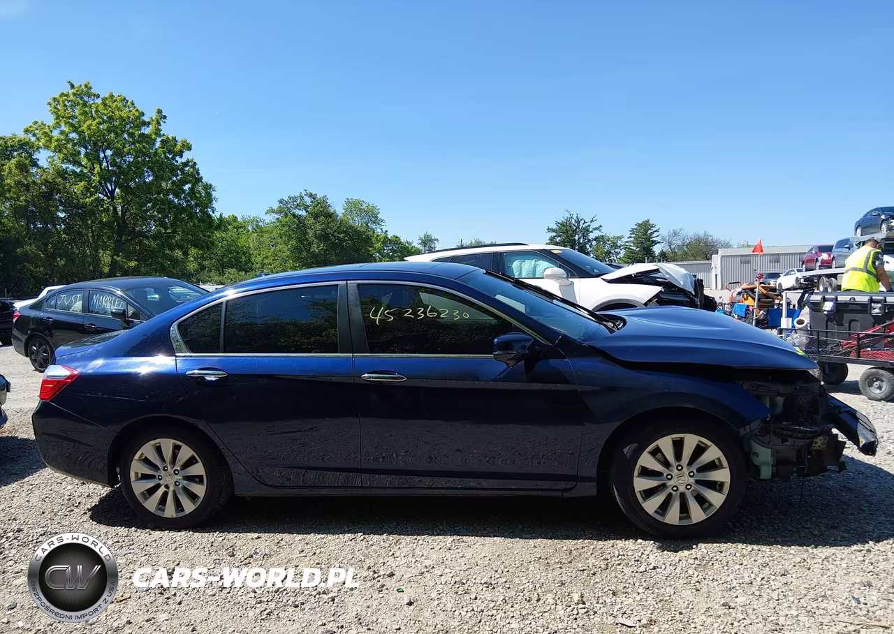 2015 Honda Accord Ex-L VIN:1HGCR2F86FA161131 - 14