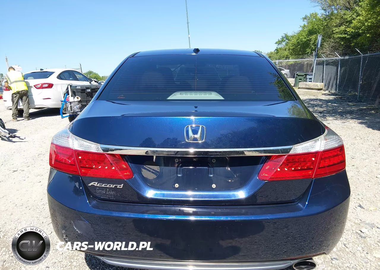 2015 Honda Accord Ex-L VIN:1HGCR2F86FA161131 - 17