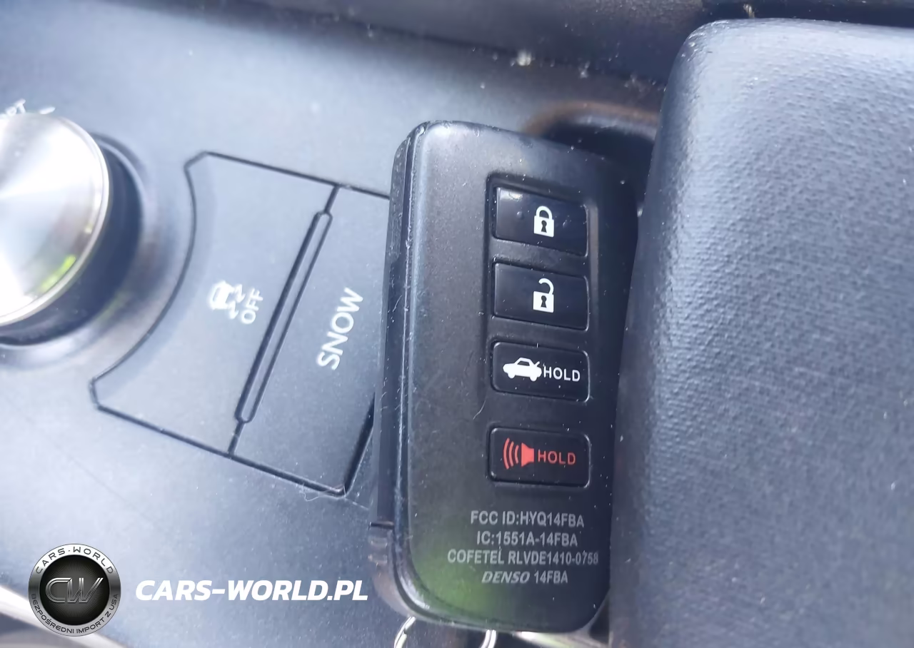 2018 Lexus Is 300 VIN:JTHC81D22J5033379 - 11