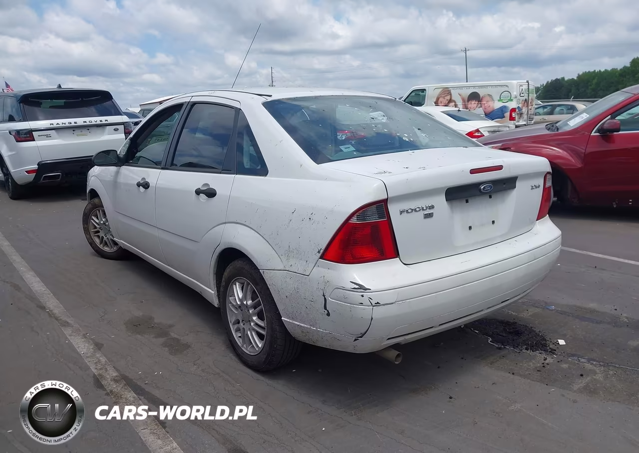2005 Ford Focus Zx4 VIN:1FAFP34N65W218595 - 3