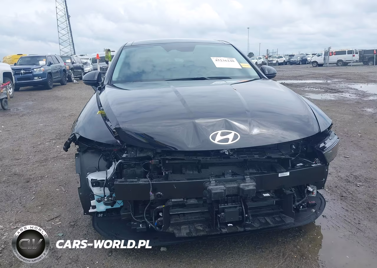 2026 Hyundai Sonata Hybrid Sel VIN:KMHL34JJ0TA143964 - 13