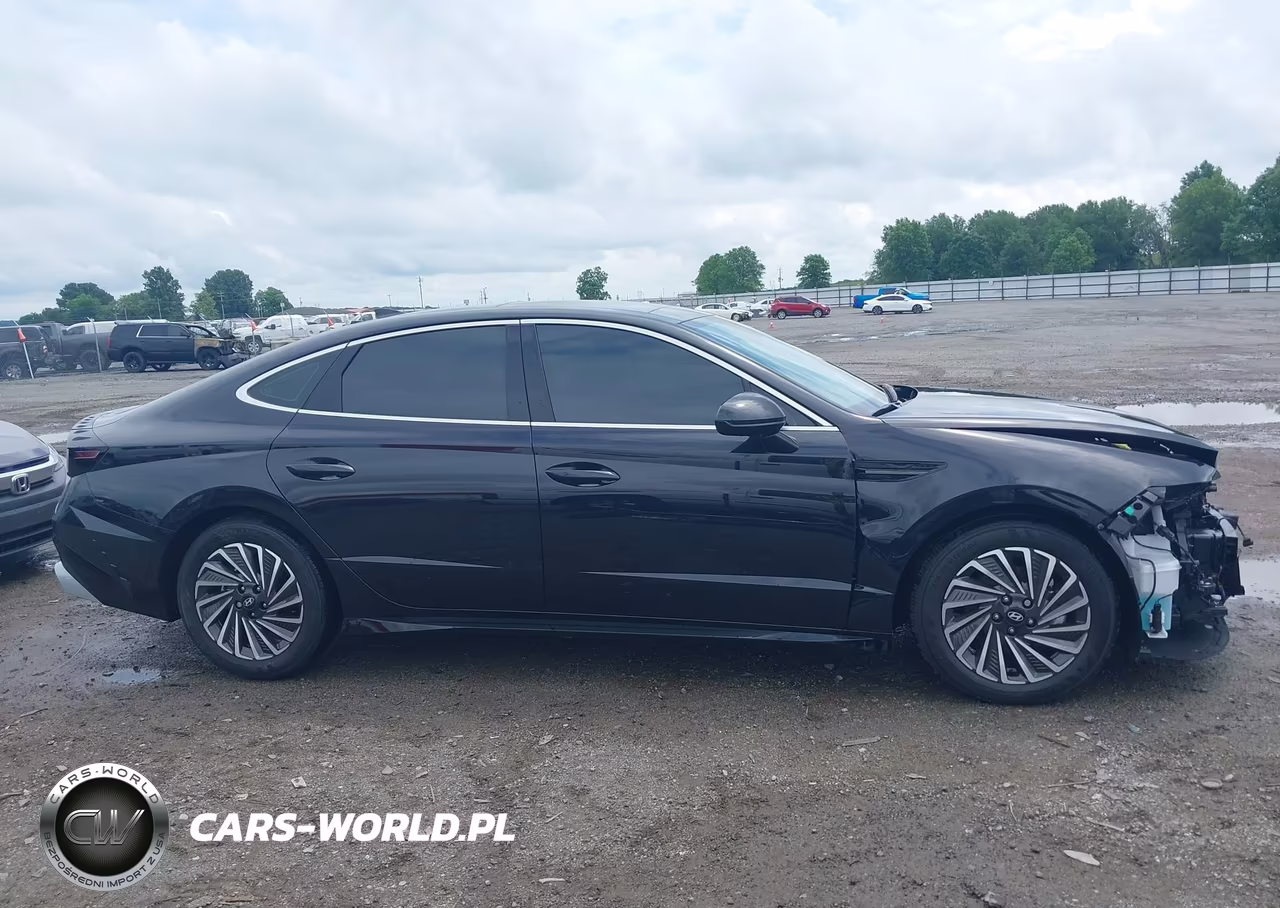 2026 Hyundai Sonata Hybrid Sel VIN:KMHL34JJ0TA143964 - 14