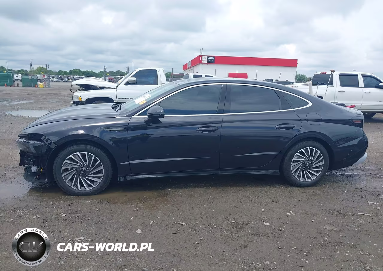 2026 Hyundai Sonata Hybrid Sel VIN:KMHL34JJ0TA143964 - 15