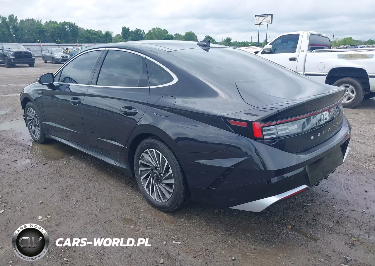 2026 Hyundai Sonata Hybrid Sel VIN:KMHL34JJ0TA143964 - 3