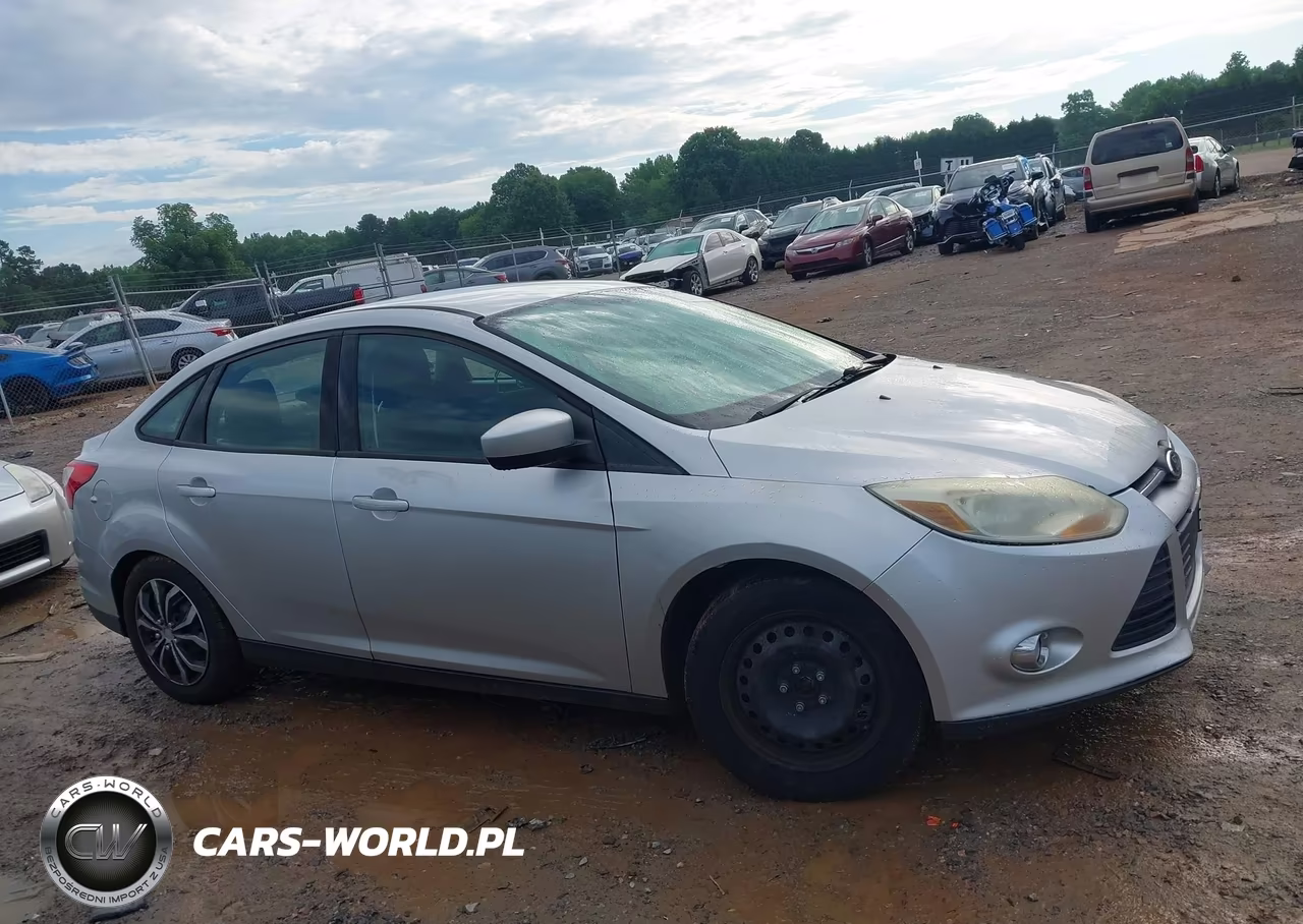 2012 Ford Focus Se VIN:1FAHP3F27CL217076 - 13