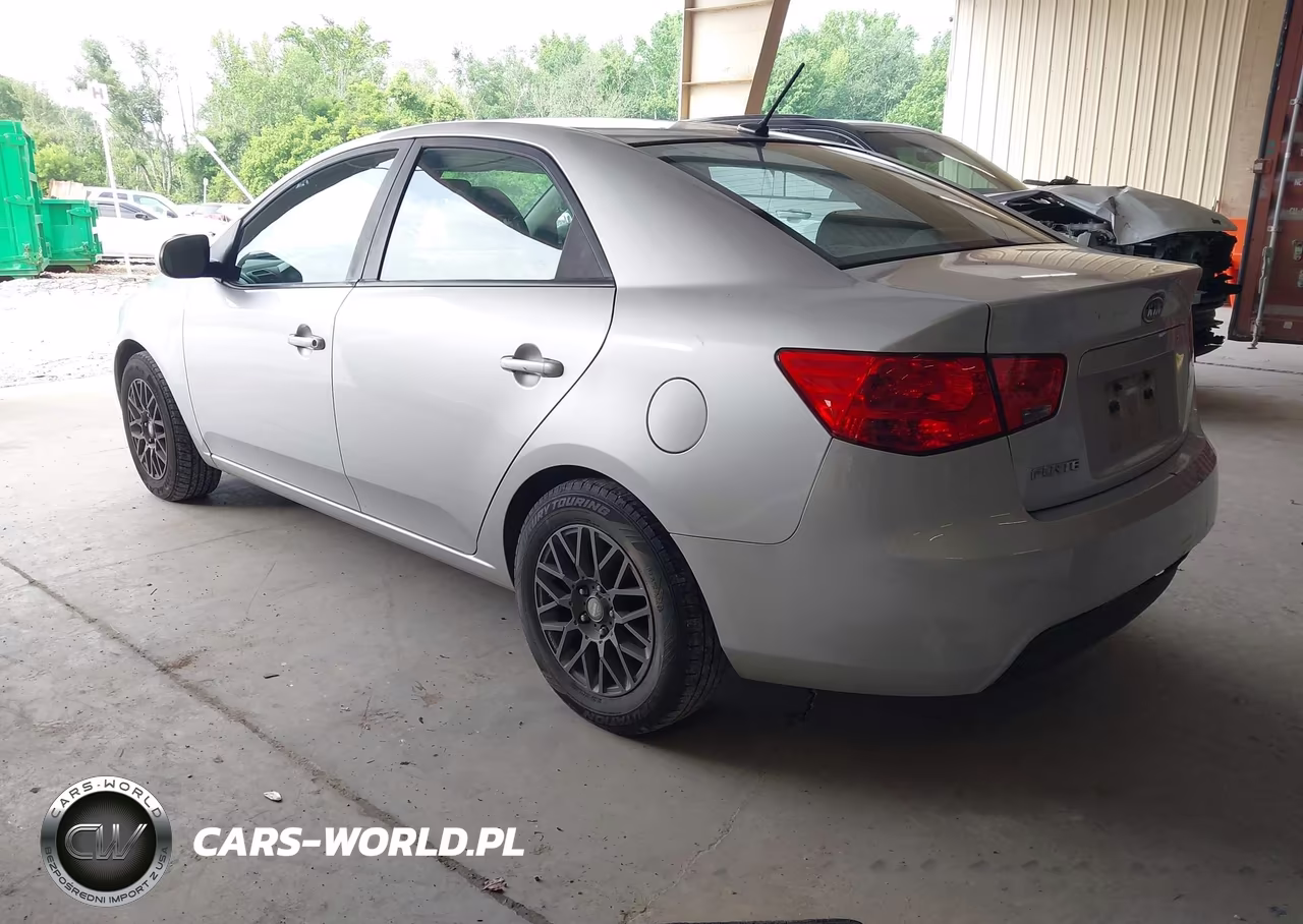 2012 Kia Forte Lx VIN:KNAFT4A29C5642505 - 3