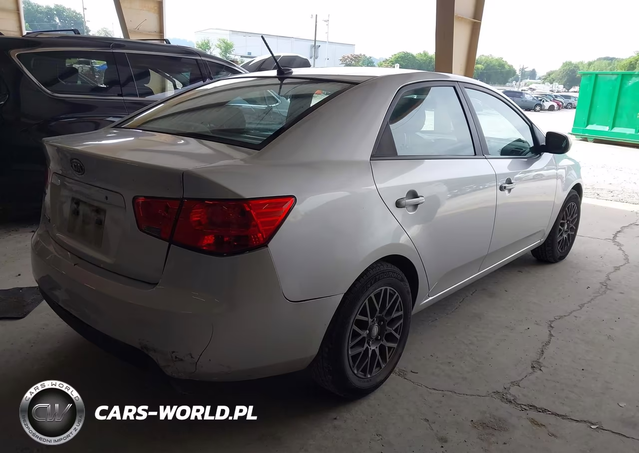 2012 Kia Forte Lx VIN:KNAFT4A29C5642505 - 4