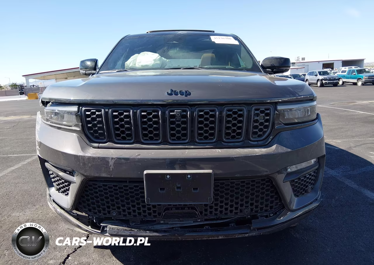 2025 Jeep Grand Cherokee 4Xe Summit Reserve VIN:1C4RJYE66S8691474 - 13