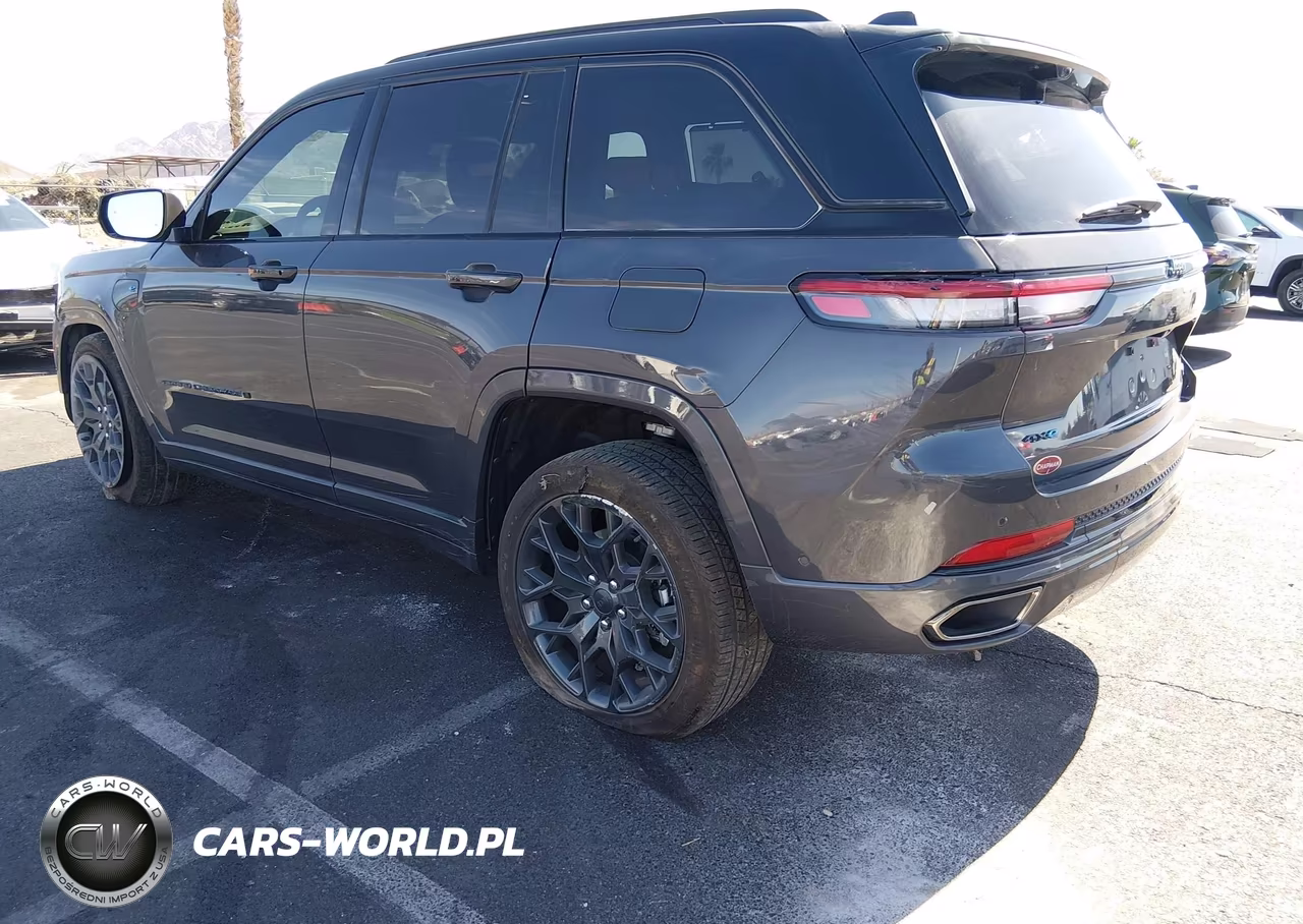2025 Jeep Grand Cherokee 4Xe Summit Reserve VIN:1C4RJYE66S8691474 - 3