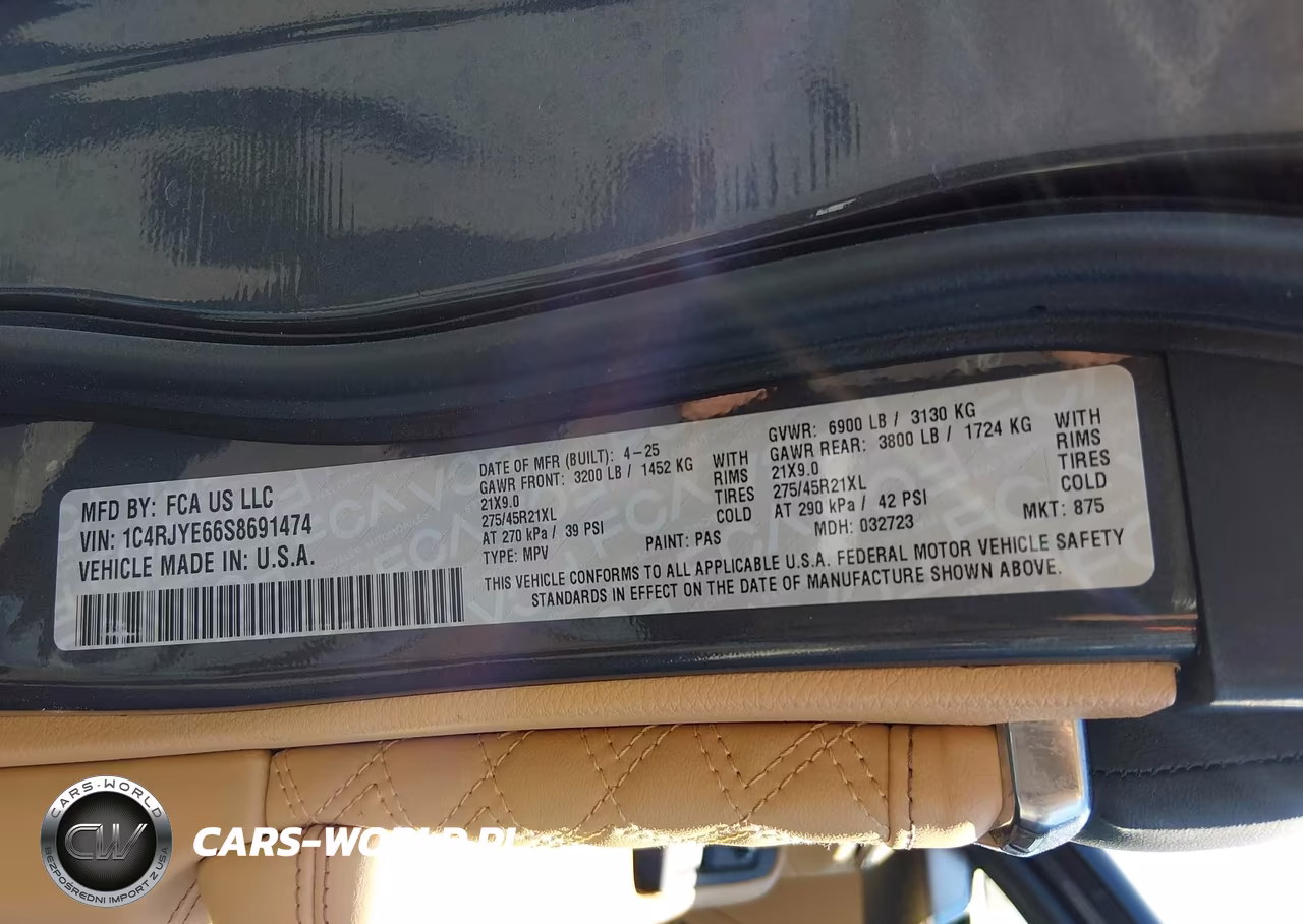 2025 Jeep Grand Cherokee 4Xe Summit Reserve VIN:1C4RJYE66S8691474 - 9