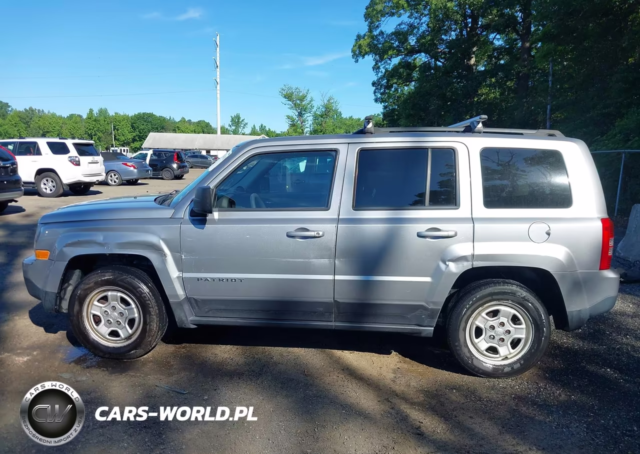 2016 Jeep Patriot Sport VIN:1C4NJPBB0GD776724 - 14