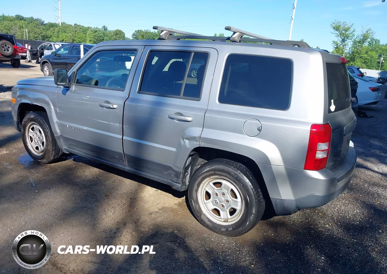 2016 Jeep Patriot Sport VIN:1C4NJPBB0GD776724 - 3