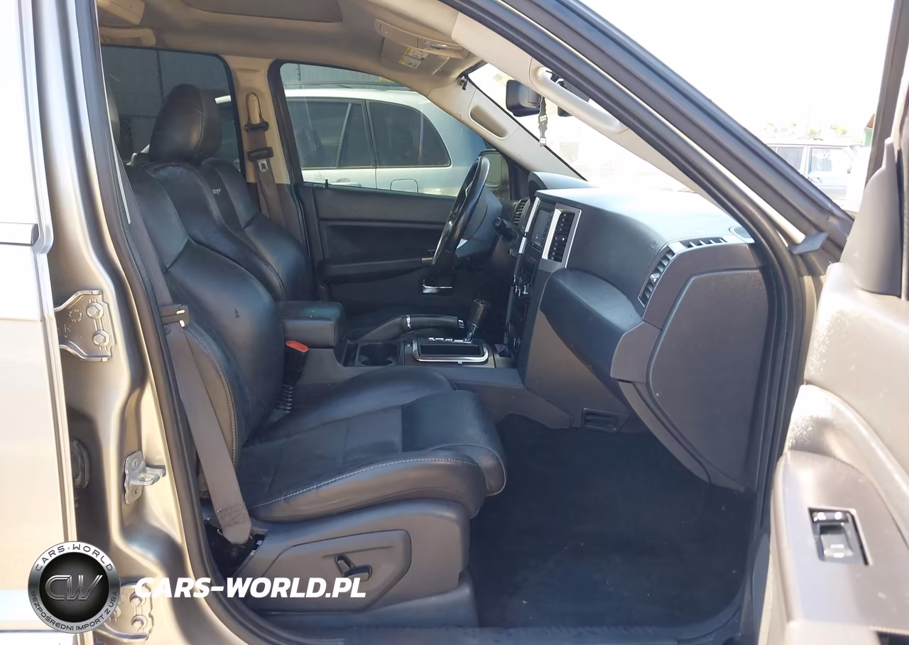 2008 Jeep Grand Cherokee Srt8 VIN:1J8HR78388C189421 - 5